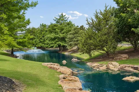 $2,489,000 | 5804 Chalford Common, Colleyville, TX 76034