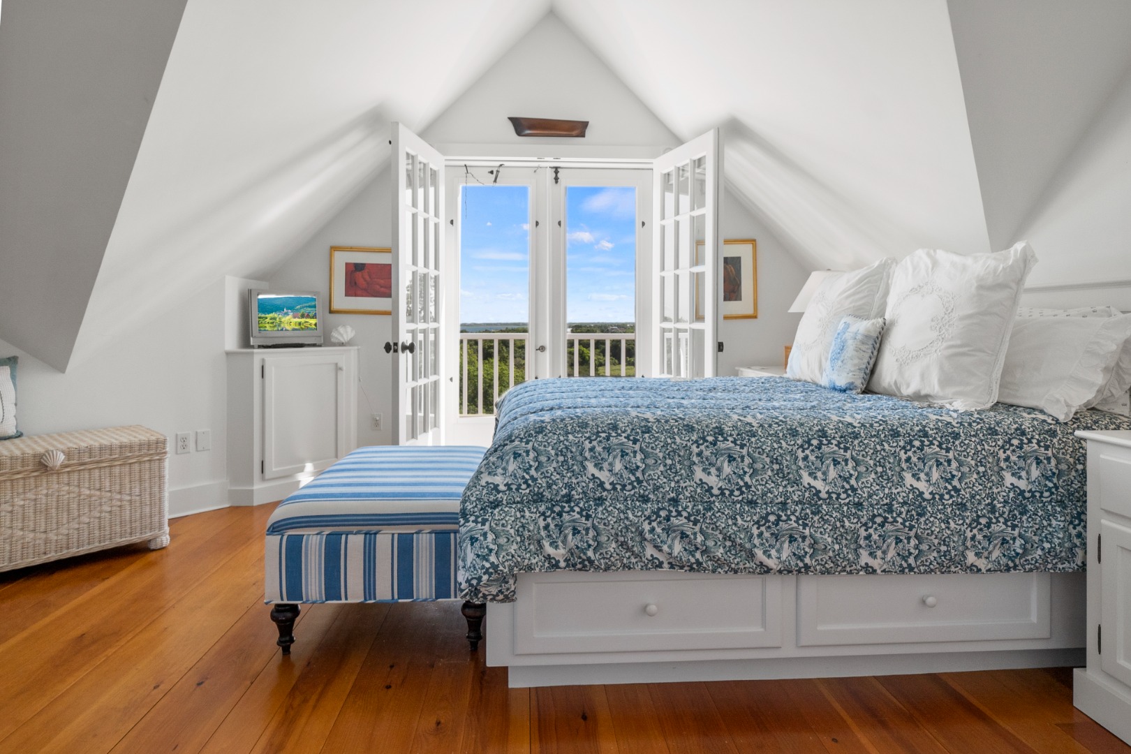68 Shawkemo Road Nantucket, MA 02554 - Photo 17 of 46 Gallery Image 17