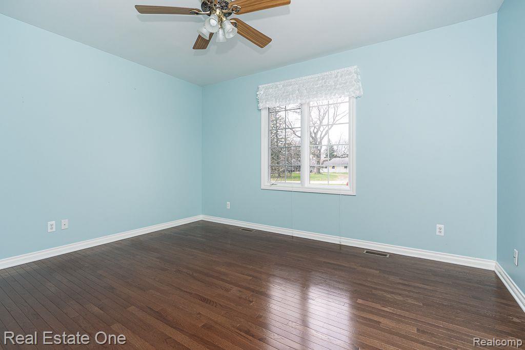 85 Orchardale Drive Rochester, MI 48309 - Photo 23 of 38 Bedroom #2