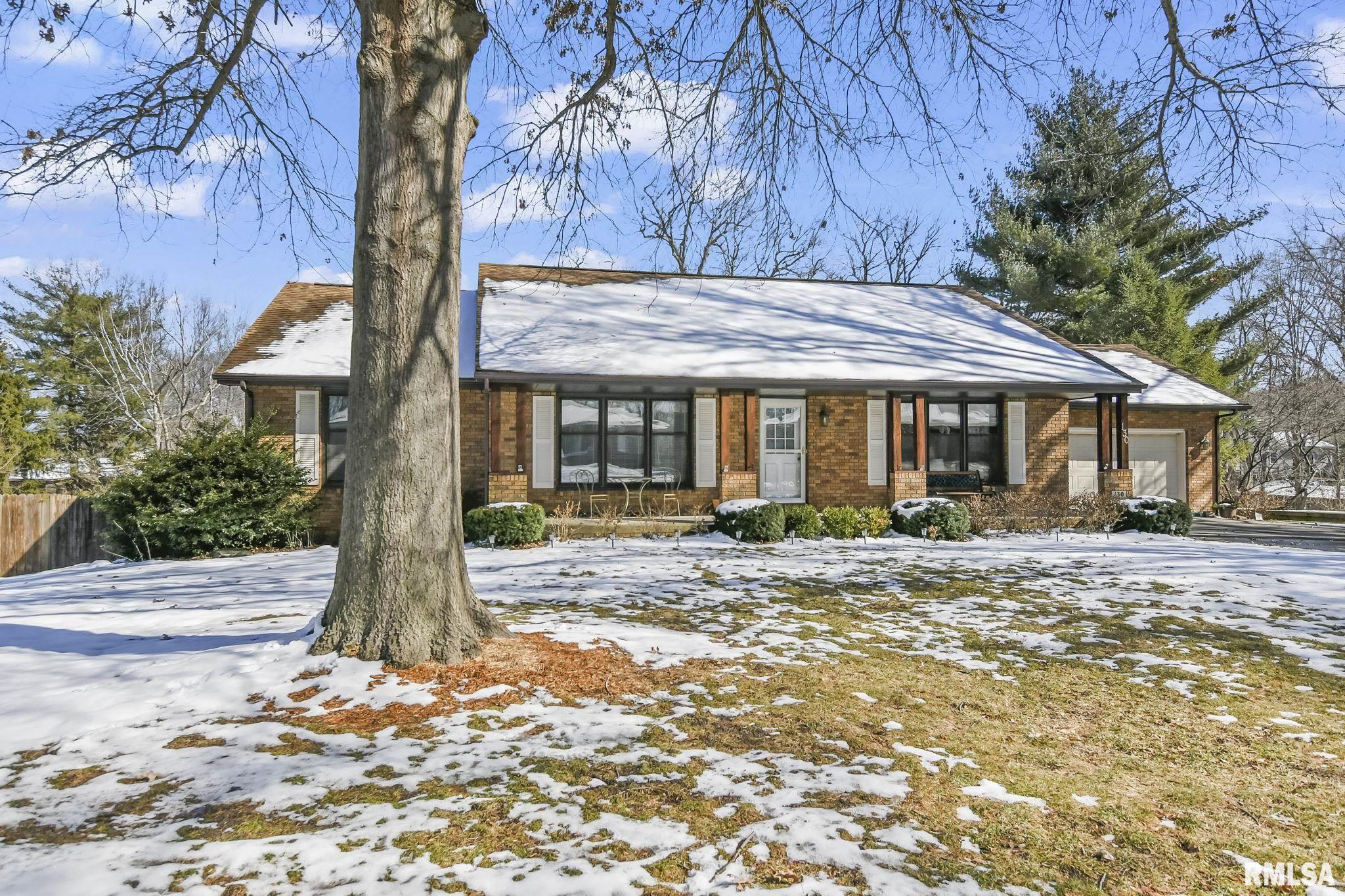 130 Deer Creek Road Rochester, IL 62563 - Photo 1 of 45