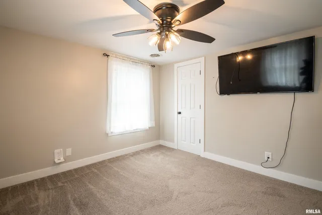 $222,000 | 419 North Willow Street, Toluca, IL 61369