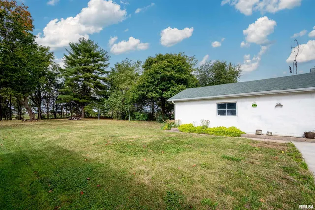 $222,000 | 419 North Willow Street, Toluca, IL 61369