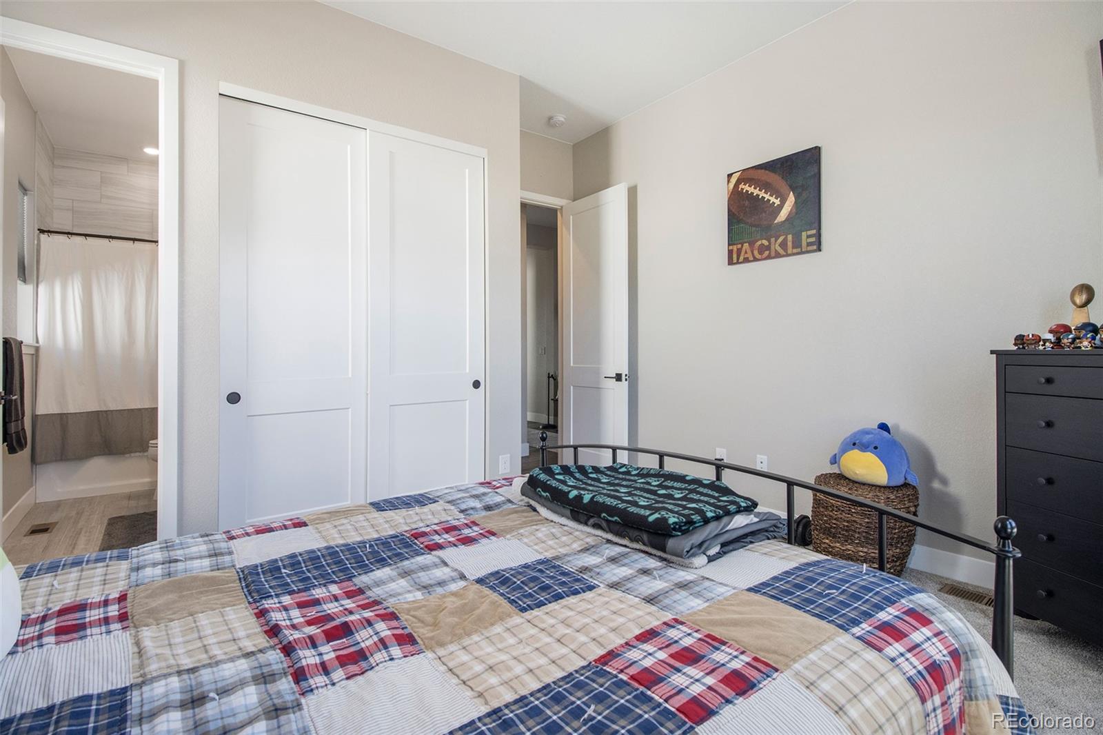7012 Rim Ridge Drive Castle Pines, CO 80108 - Photo 13 of 33