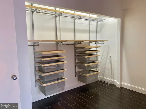 $2,300 | 1727 Massachusetts Avenue Northwest, Unit 102, Washington, DC 20036