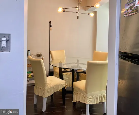 $2,300 | 1727 Massachusetts Avenue Northwest, Unit 102, Washington, DC 20036