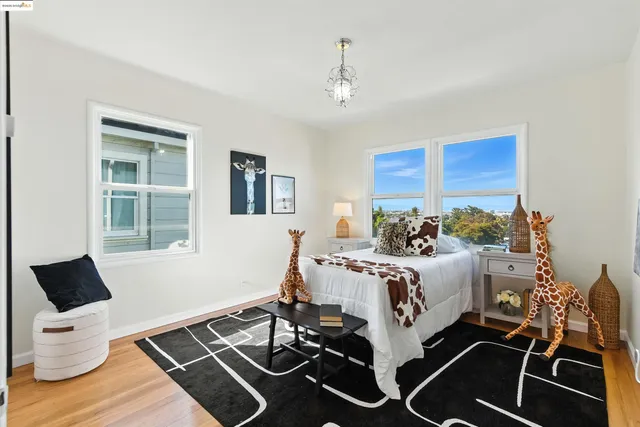 $765,000 | 6623 Outlook Avenue, Oakland, CA 94605