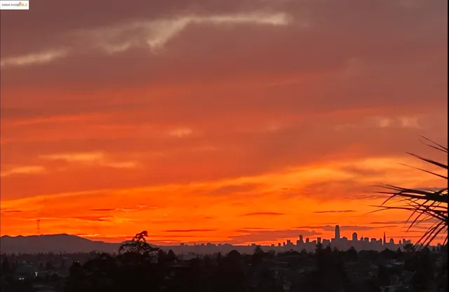 $765,000 | 6623 Outlook Avenue, Oakland, CA 94605