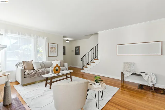 $765,000 | 6623 Outlook Avenue, Oakland, CA 94605
