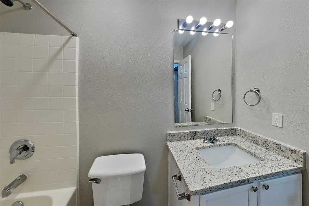 6017 Bronze River Road Fort Worth, TX 76179 - Photo 16 of 30