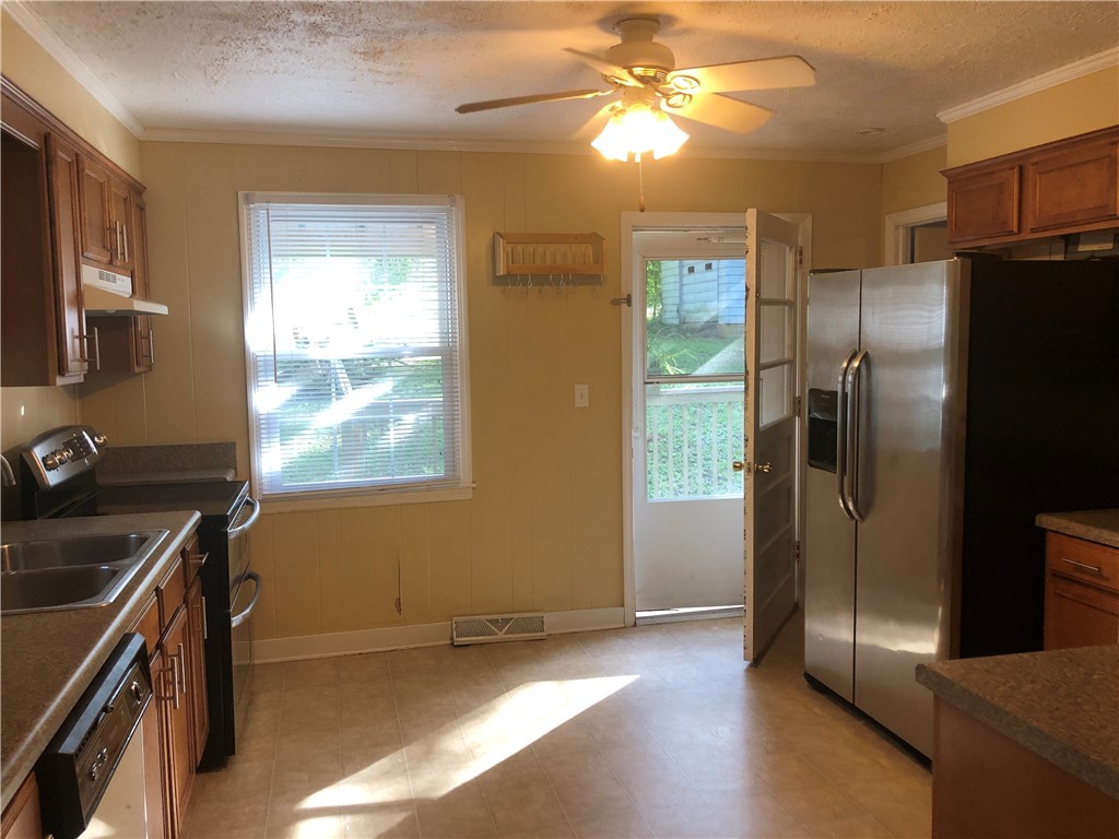 615 Bailey Avenue Pendleton, SC 29670 - Photo 8 of 24