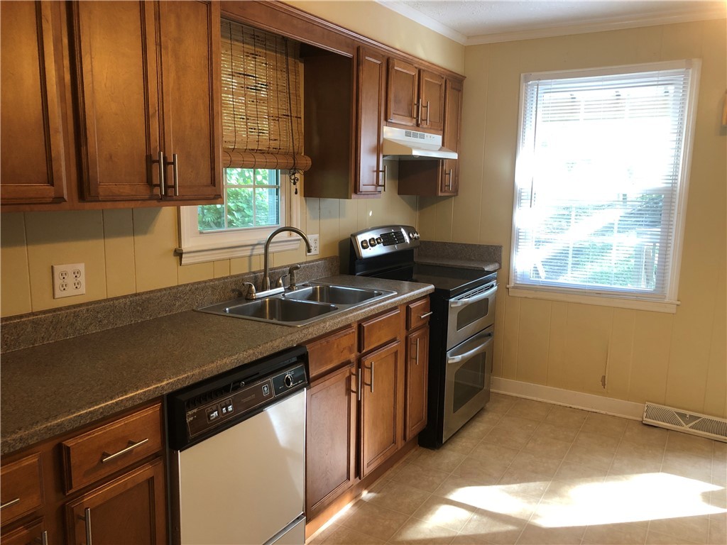 615 Bailey Avenue Pendleton, SC 29670 - Photo 10 of 24