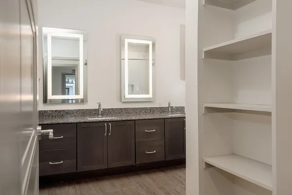 $2,650 | 8900 Six Pines Drive, Unit 853, The Woodlands, TX 77380