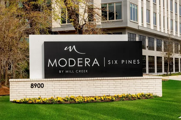 $2,650 | 8900 Six Pines Drive, Unit 853, The Woodlands, TX 77380