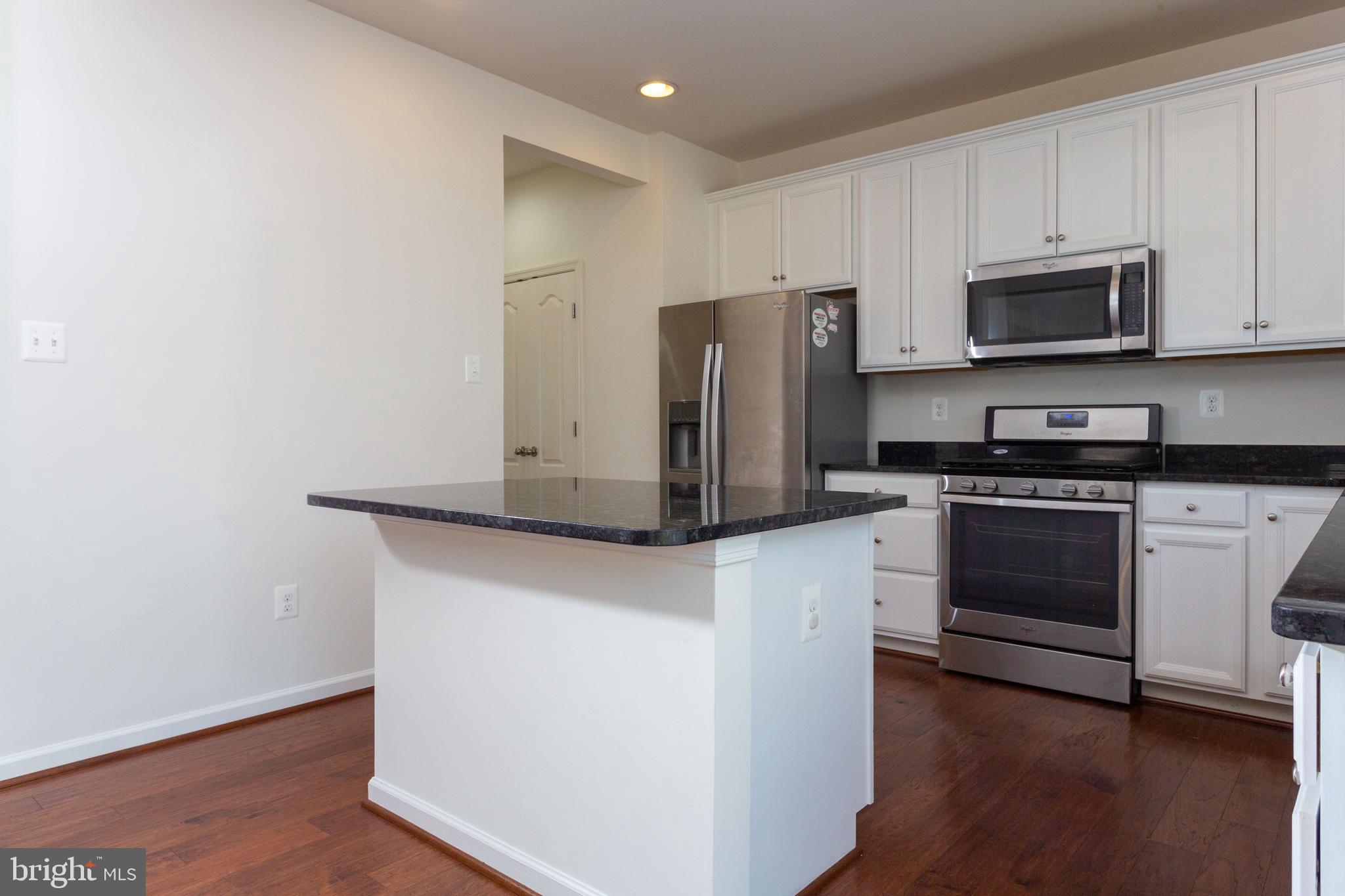 902 Ramble Run Road Middle River, MD 21220 - Photo 7 of 20 Large island