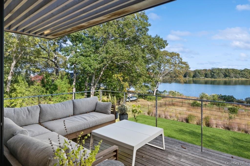 1080 Springs Fireplace Road East Hampton, NY 11937 - Photo 16 of 19