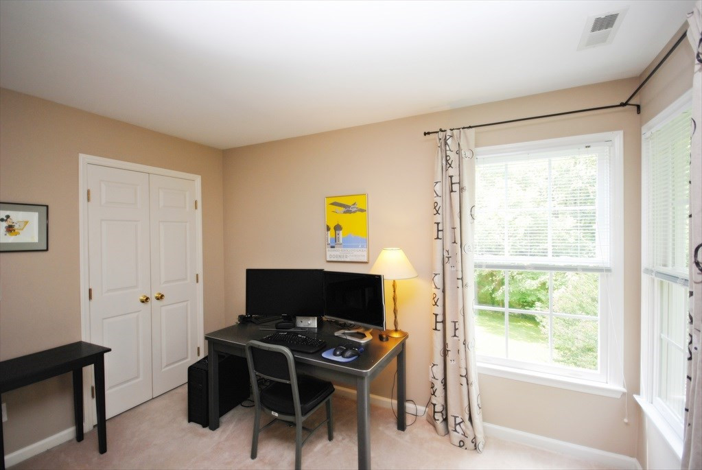 8805 Braceridge Road Raleigh, NC 27613 - Photo 17 of 25 Photo 17