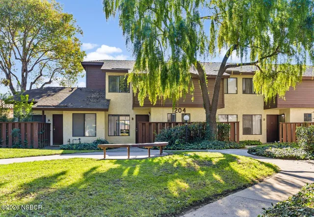$365,000 | 1204 East Walnut Avenue, Unit B, Lompoc, CA 93436
