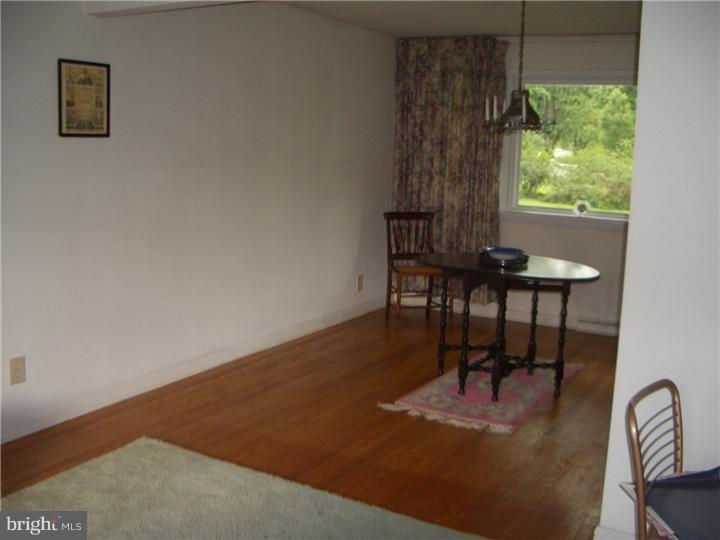 211 Moyer Road Chalfont, PA 18914 - Photo 3 of 8 Dining Room