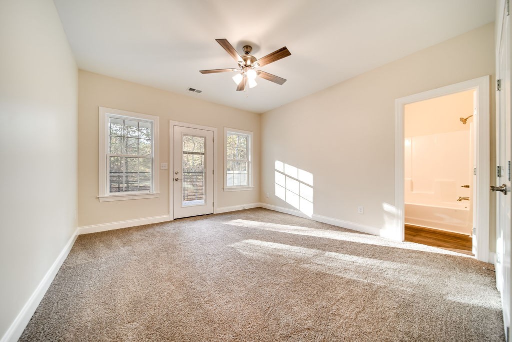 685 Wallace Road Gallatin, TN 37066 - Photo 61 of 64 a view of an empty room with a window