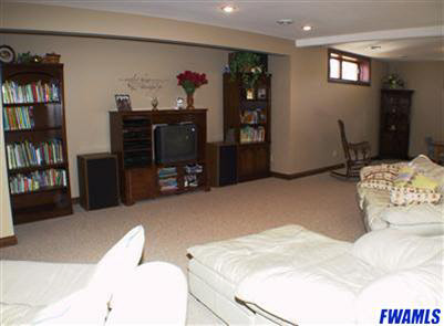 2331 Calais Road Fort Wayne, IN 46814 - Photo 17 of 21 Gallery Image 17