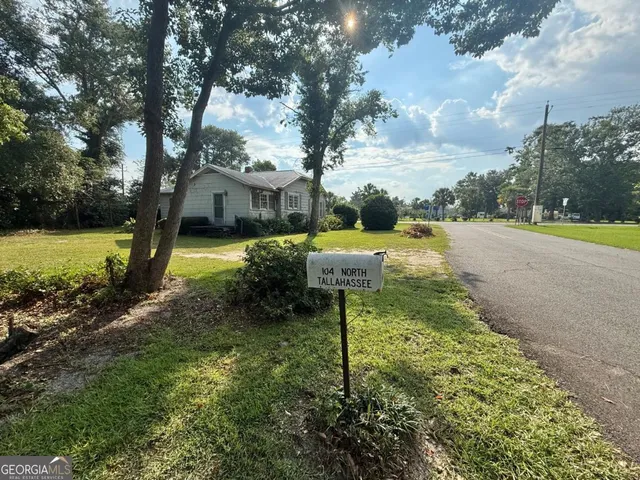 $127,500 | 104 North Tallahassee Street, Hazlehurst, GA 31539