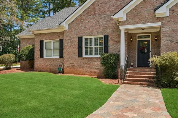 $825,000 | 1552 Gracebrook Drive, Lawrenceville, GA 30045