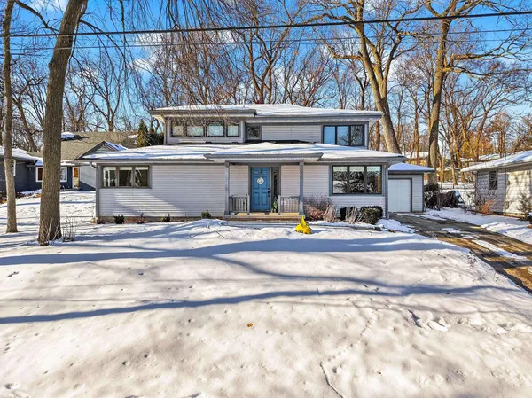 $895,000 | 5609 Winnequah Trail, Monona, WI 53716