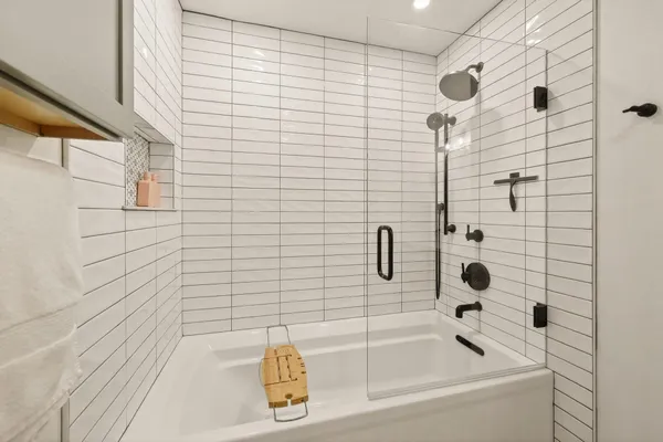 $895,000 | 5609 Winnequah Trail, Monona, WI 53716