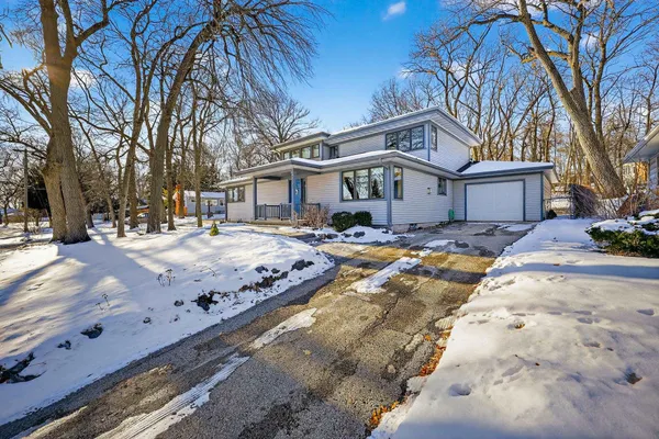 $895,000 | 5609 Winnequah Trail, Monona, WI 53716