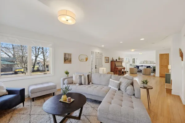 $895,000 | 5609 Winnequah Trail, Monona, WI 53716