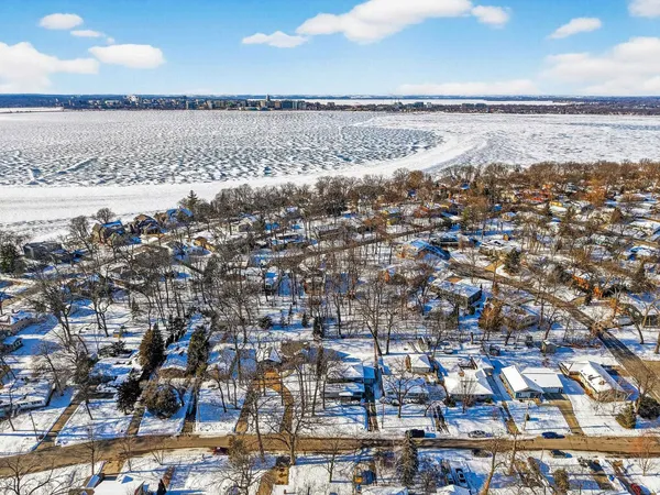 $895,000 | 5609 Winnequah Trail, Monona, WI 53716