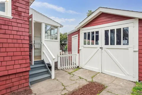 $778,000 | 836 East 19th Street, Oakland, CA 94606