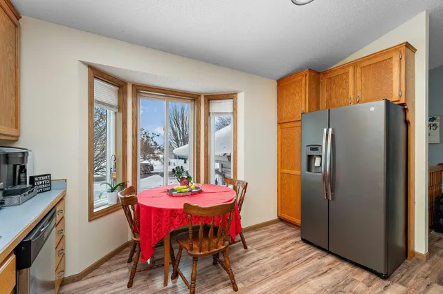 $365,000 | 10242 52nd Street, Albertville, MN 55301