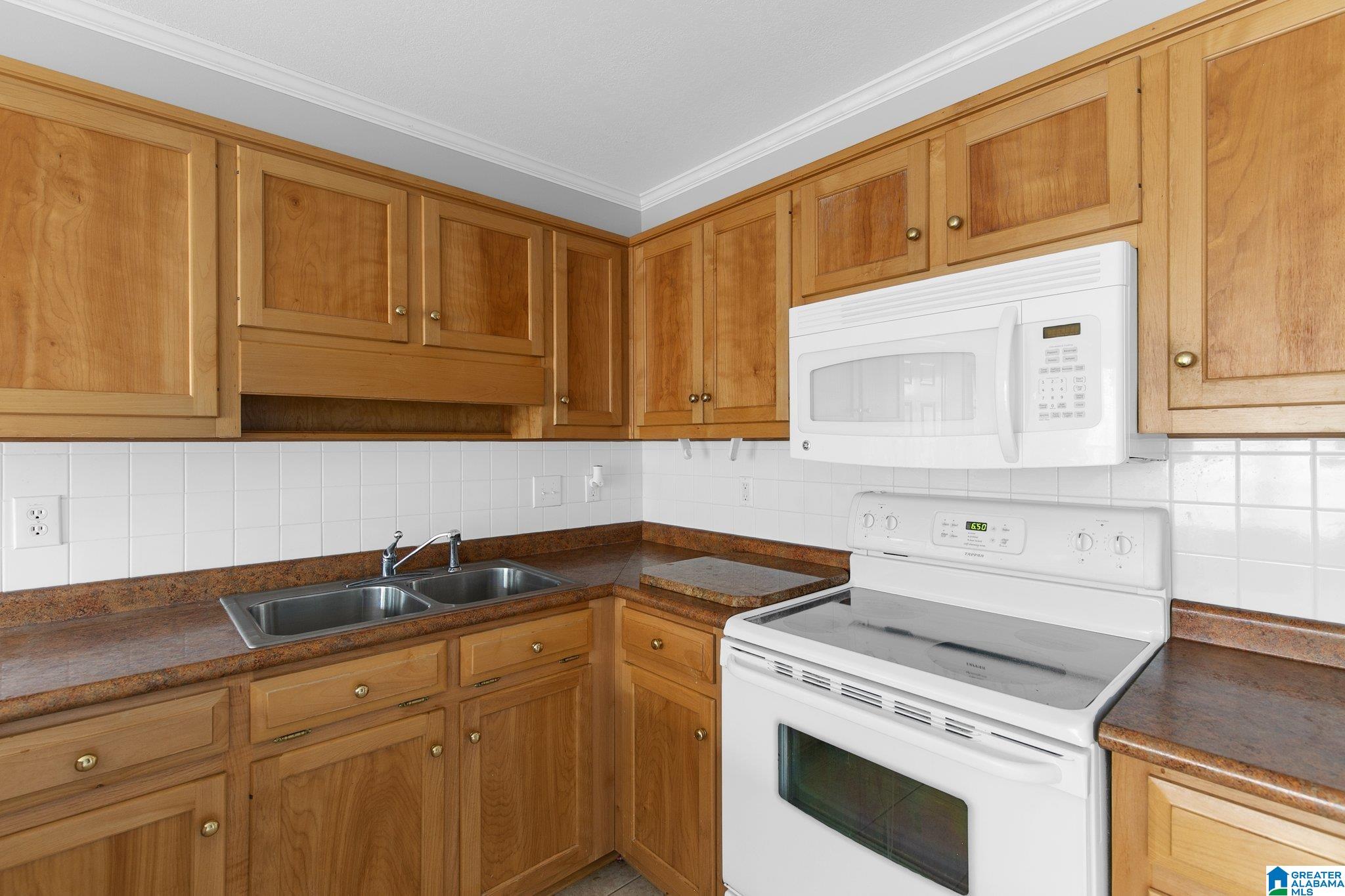 136 Belvedere Place Alabaster, AL 35007 - Photo 27 of 38