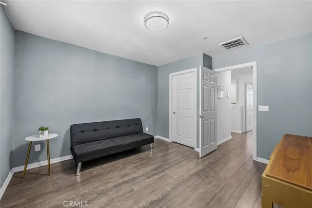 $715,000 | 7214 North Chestnut Lane, Van Nuys, CA 91405