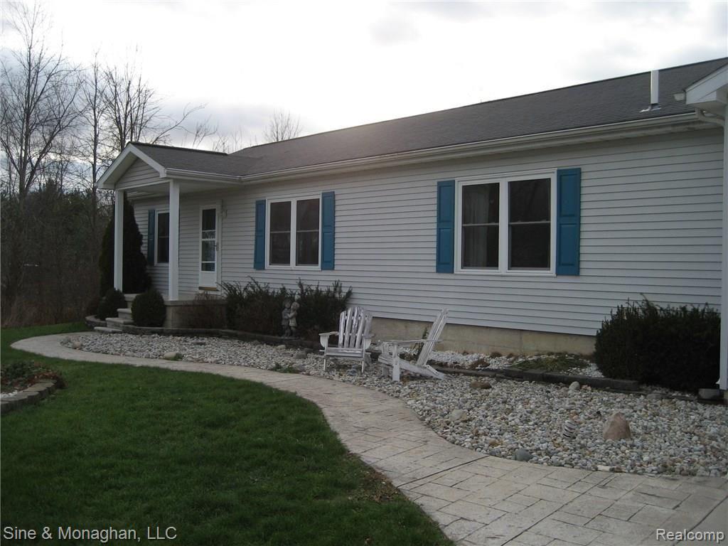 1920 South Range Road St. Clair, MI 48079 - Photo 2 of 42 3.JPG