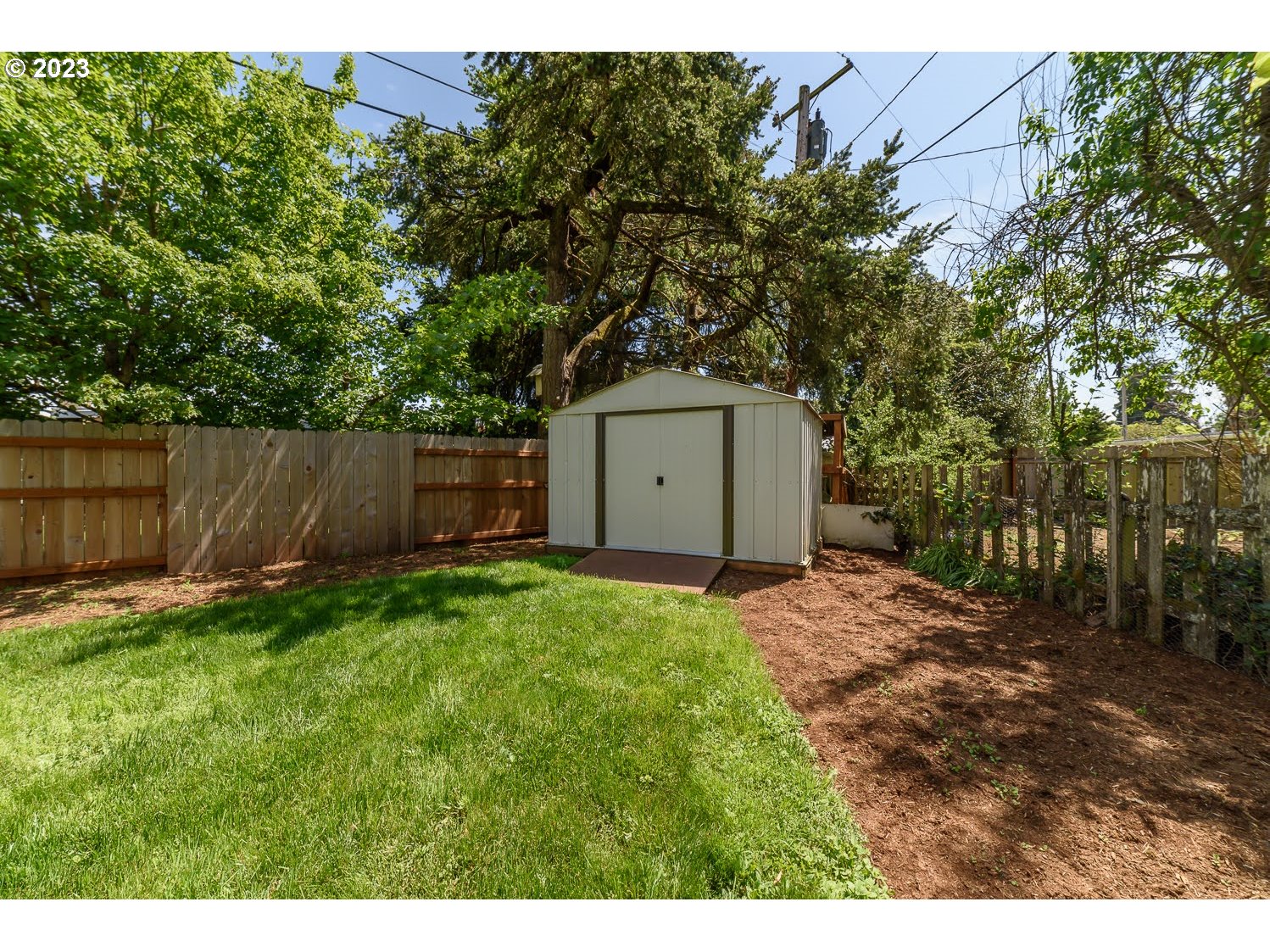 491 Winston Place Springfield, OR 97477 - Photo 32 of 34 Backyard