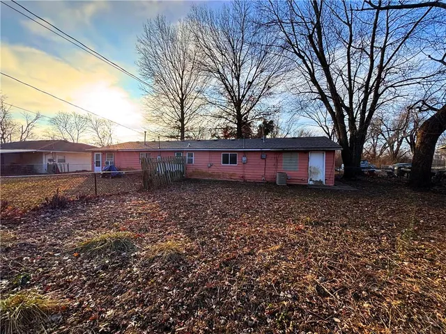 $185,000 | 6808 East 162nd Street, Belton, MO 64012