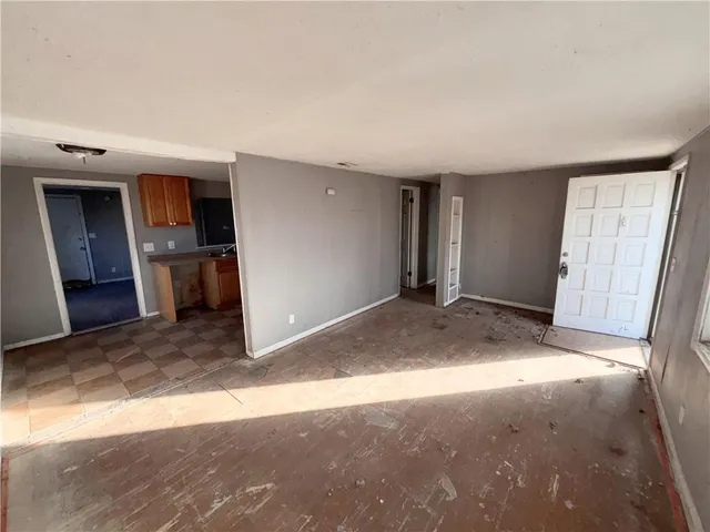 $185,000 | 6808 East 162nd Street, Belton, MO 64012