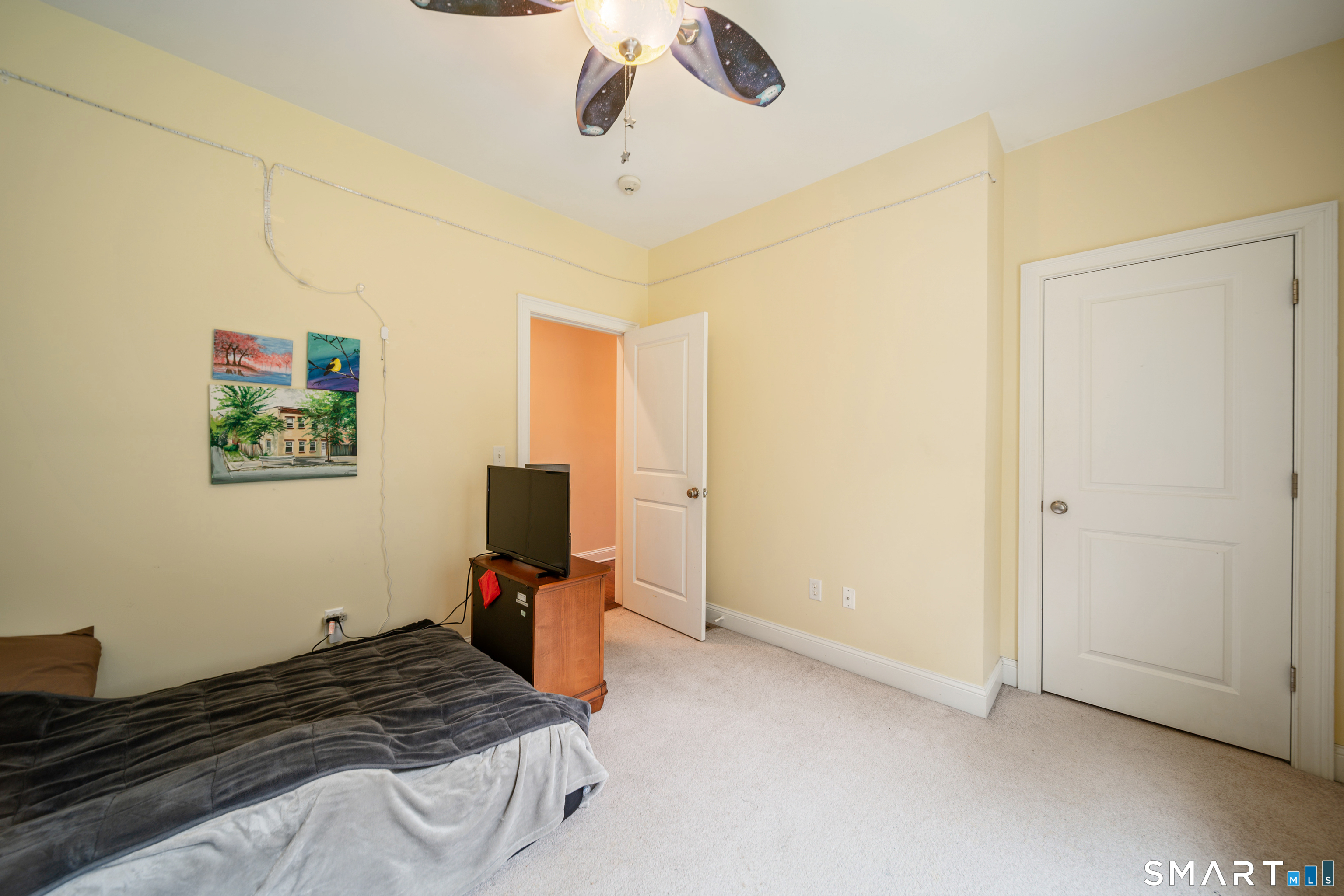 29 Arvida Road Wolcott, CT 06716 - Photo 17 of 38 3rd Bedroom