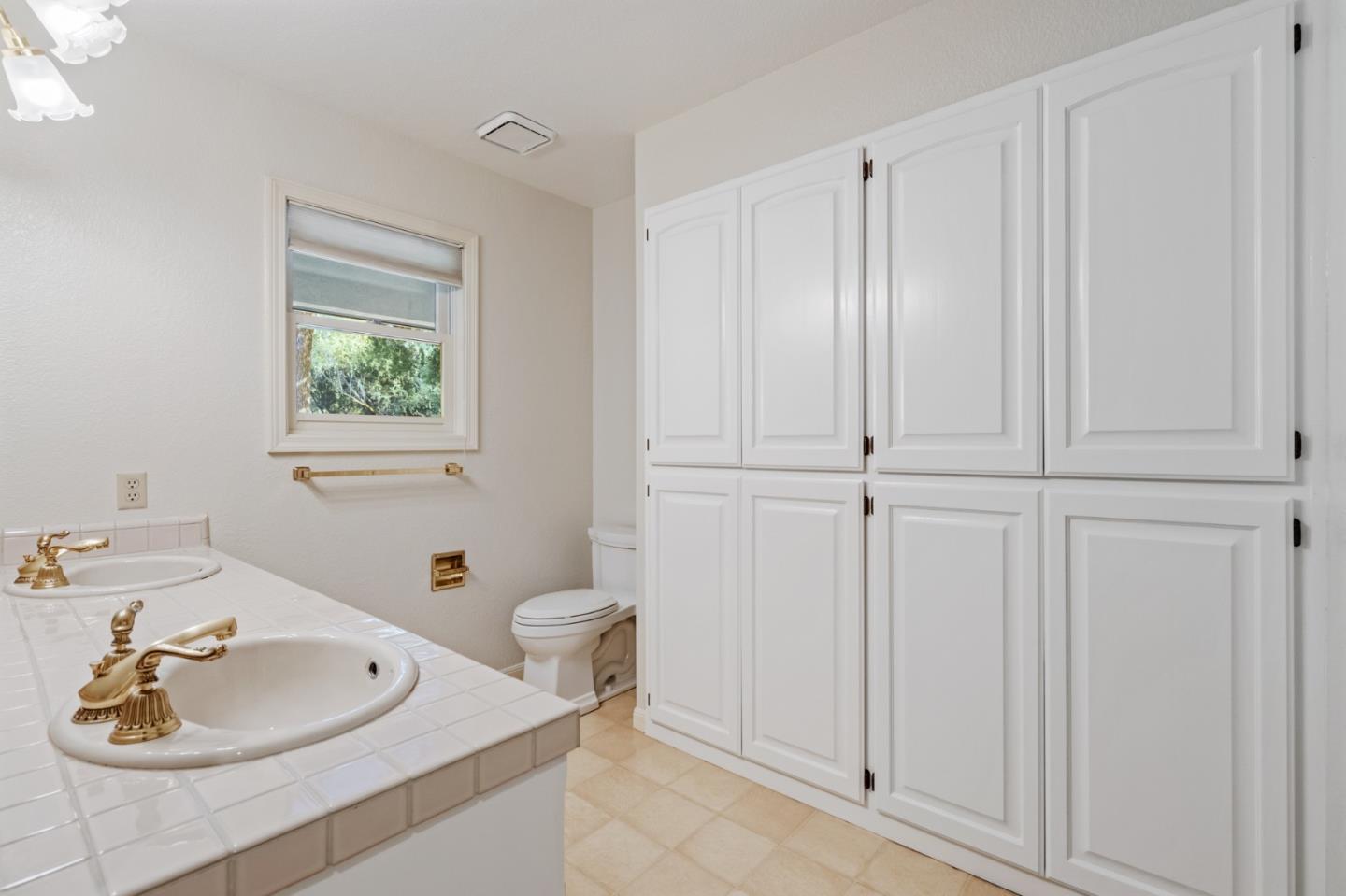 4155 Woodside Road Woodside, CA 94062 - Photo 32 of 61 Gallery Image 32