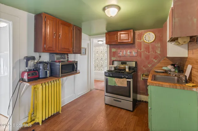 $279,000 | 243 Broadway, Menands, NY 12204