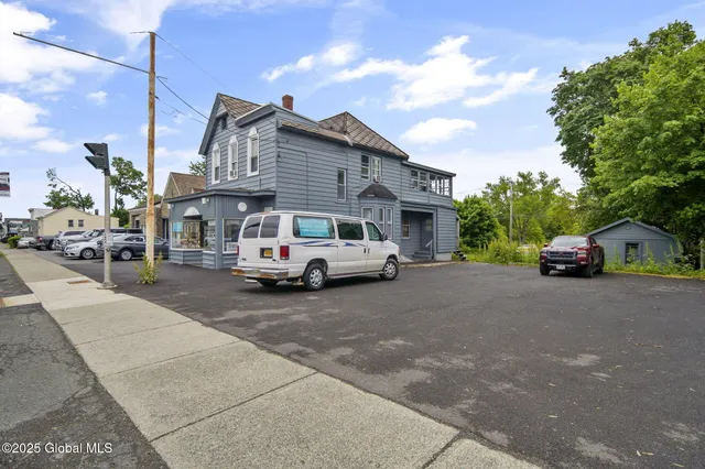 $279,000 | 243 Broadway, Menands, NY 12204