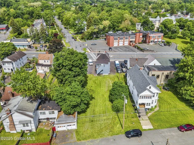 $279,000 | 243 Broadway, Menands, NY 12204