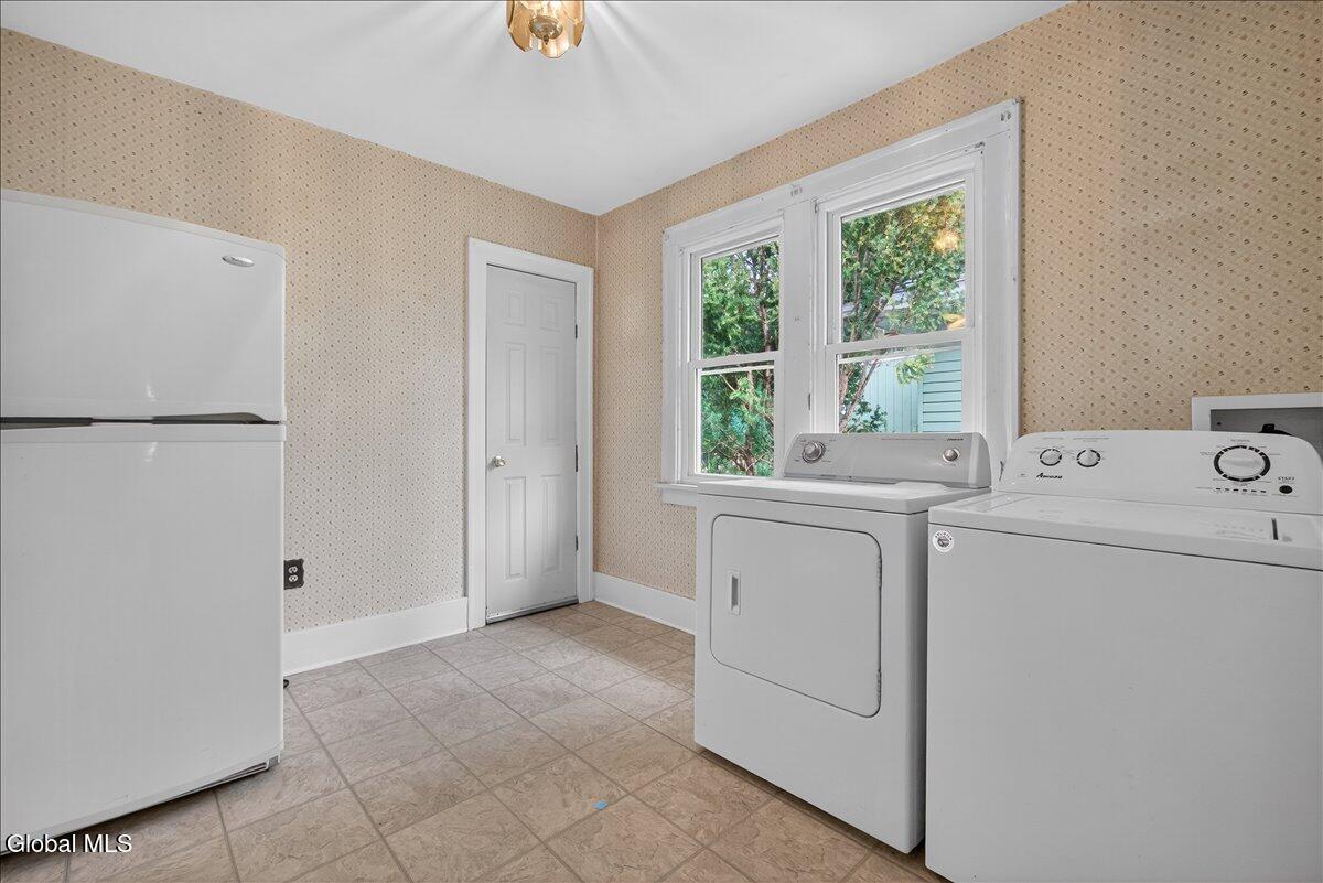 1 Spruce Street Colonie, NY 12205 - Photo 28 of 45 26-1 Spruce St-26