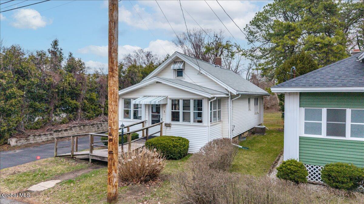 1 Spruce Street Colonie, NY 12205 - Photo 3 of 45 03-1 Spruce St-3