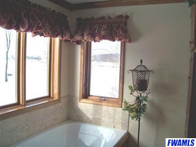 4633 Crawford Road Fort Wayne, IN 46845 - Photo 15 of 25