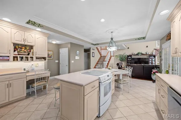 $599,000 | 499 Polk Street, Trenton, IL 62293