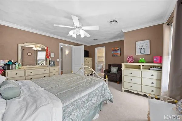 $599,000 | 499 Polk Street, Trenton, IL 62293