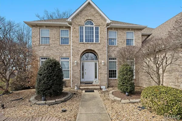$599,000 | 499 Polk Street, Trenton, IL 62293